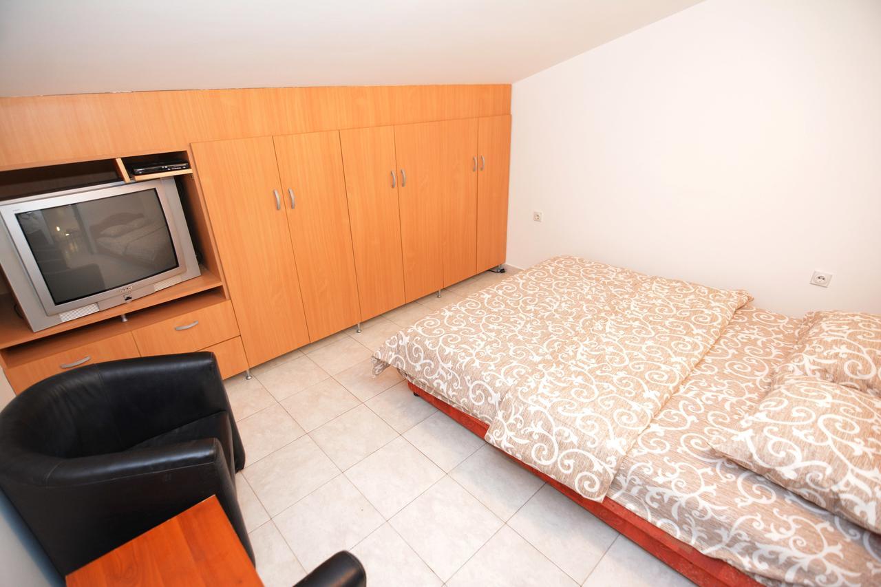 Apartments Jovana Petrovac Exteriér fotografie