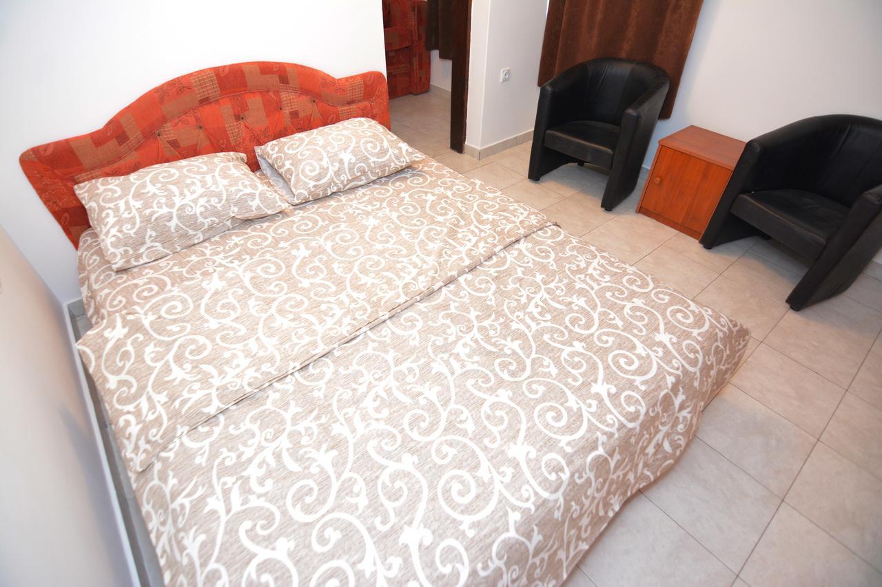 Apartments Jovana Petrovac Exteriér fotografie
